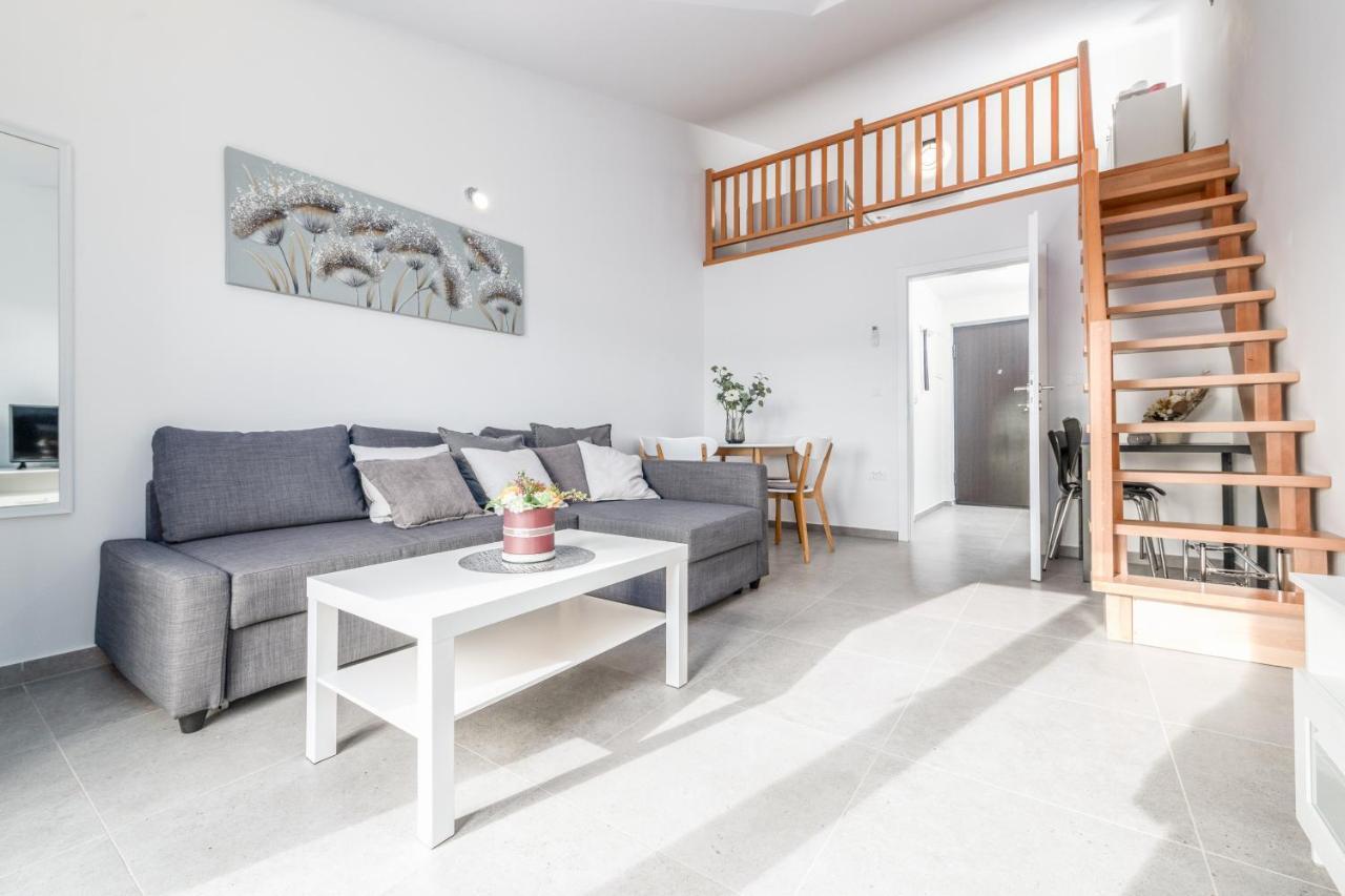 Apartments Matea Duće المظهر الخارجي الصورة