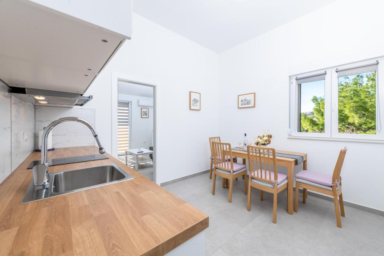 Apartments Matea Duće المظهر الخارجي الصورة